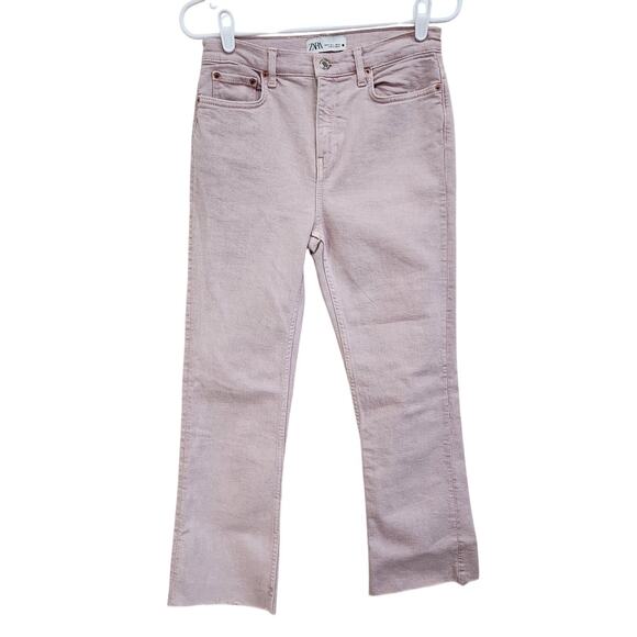 Zara Bootcut Jeans High Rise Regular Fit Raw Hem Stretch Denim Light Pink Size 4 - Picture 1 of 6